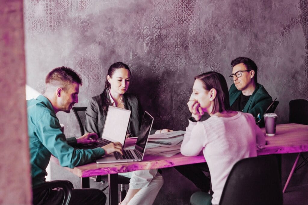 This is the Real Difference Between Running a PR Agency and Doing It Alone