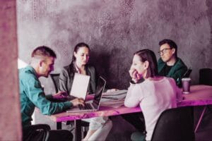 This is the Real Difference Between Running a PR Agency and Doing It Alone